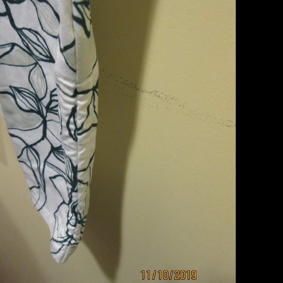 JOY LAB LEGGINGS WITH SIDE LEG RUCHING/ SIZE SMALL - Picture 3 of 5